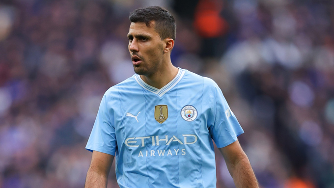 Rodri đã phải cày ải liên tục từ khi gia nhập Man City